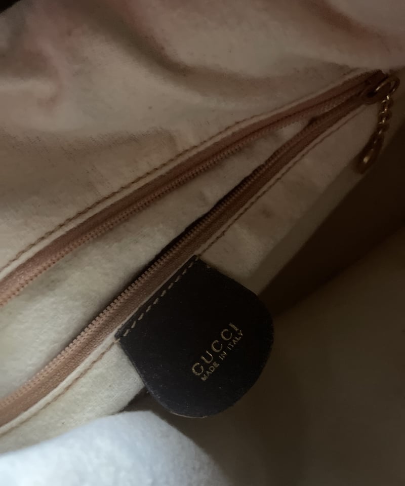 GUCCI