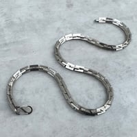RAZOR CHOKER