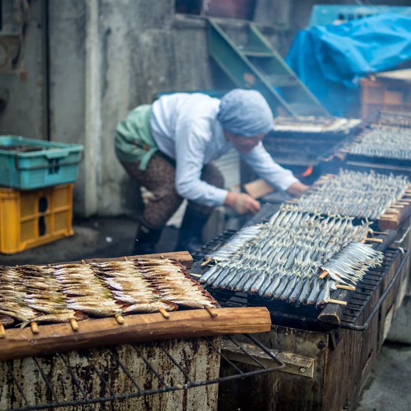 「山魚女」 「干し鰈」 油煙墨セット 漁師町の燻煙セット ※送料込 | 三重・東紀州＆伊勢志摩探訪