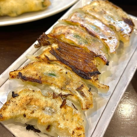 【公式】神戸元町・餃子専門店 満園の冷凍餃子50個｜お取り寄せ・通販