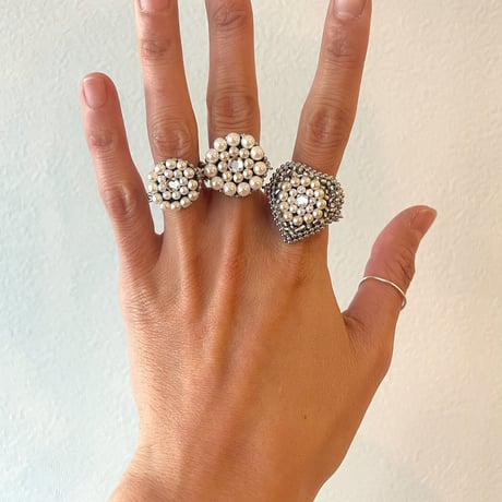PEAL BOWL FLOWER RING