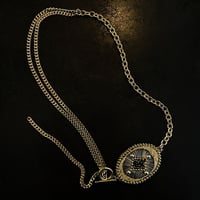 OVAL GOLD BRACELET