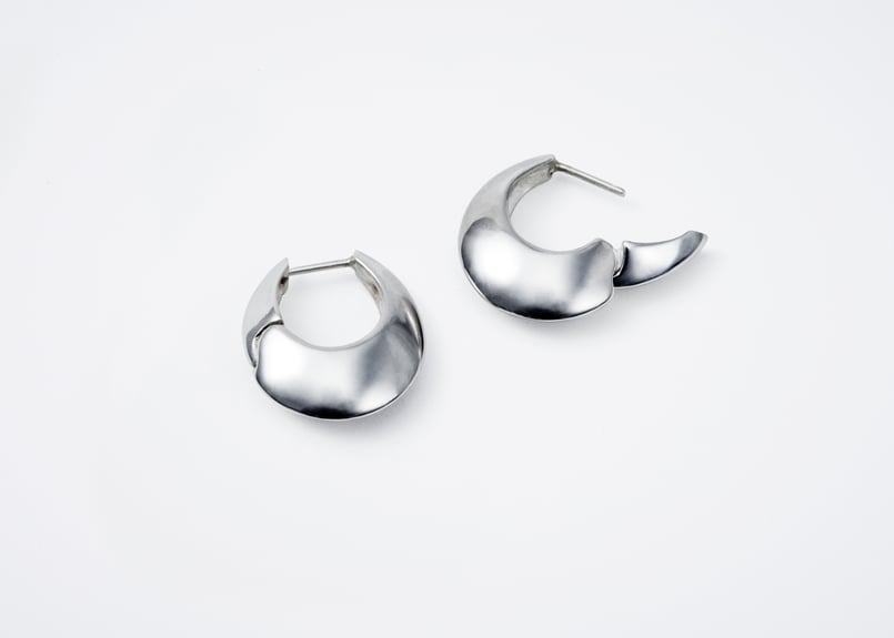 まるチーズ　miroir のオパールピアス 未使用 まるチーズ様専用 miroir のオパールピアス 未使用