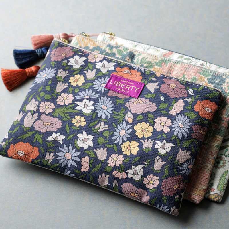 ♡Liberty ミニボックスポーチ♡ （化粧ポーチ メイクポーチ 可愛い  