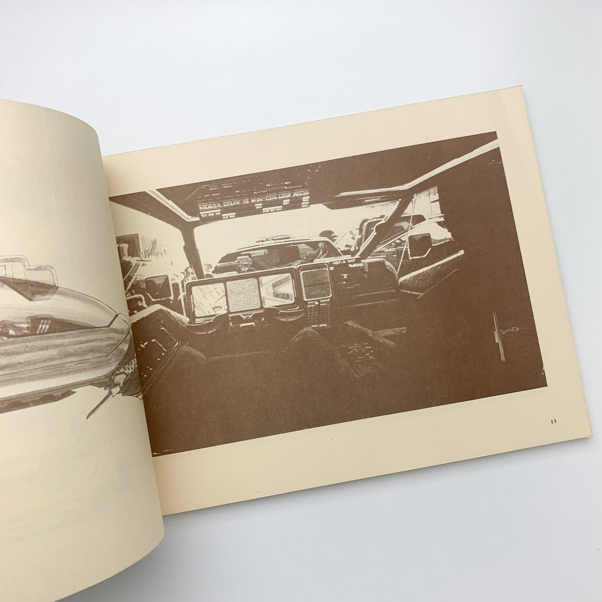 洋書 BLADE RUNNER SKETCHBOOK Blade Runner Sketchbook 1st Edition 1982 Blue Dolphin