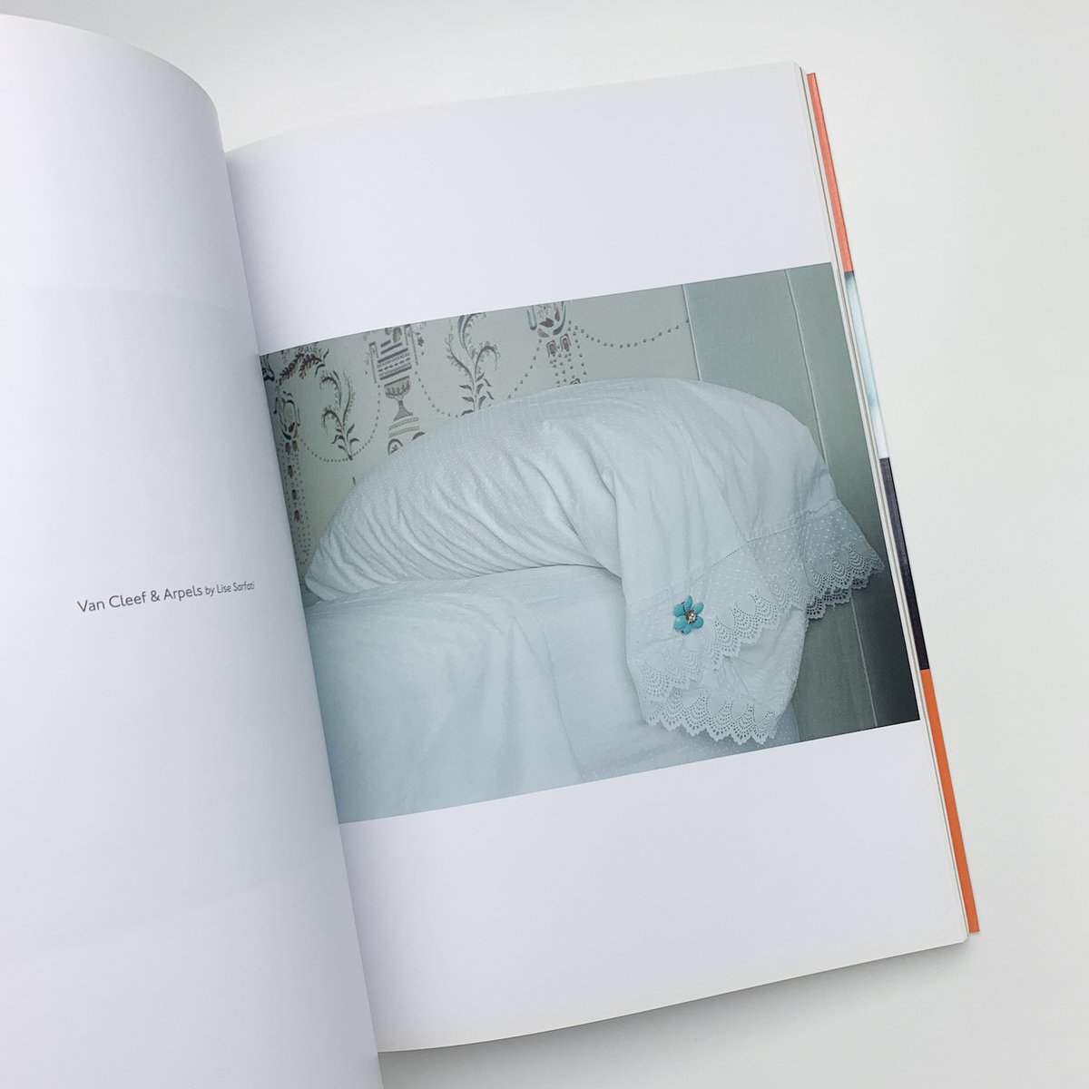 アート・デザイン・音楽 FASHION MAGAZINE Lise Sarfati Amazon | Fashion Magazine | Sarfati, Lise, Bajac, Quentin