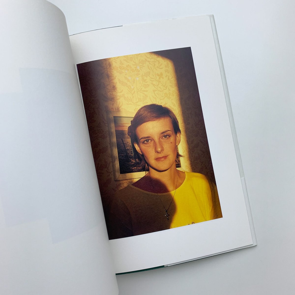 Aus den Fugen｜古屋誠一 | 玄玄書林