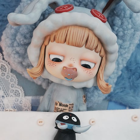 【予約販売：2月中旬～3月中旬 お届け予定】卓兔Studio「シンシン」初代：うさぎちゃん（ブルー）　ビックフィギュア【コレクションフィギュア】