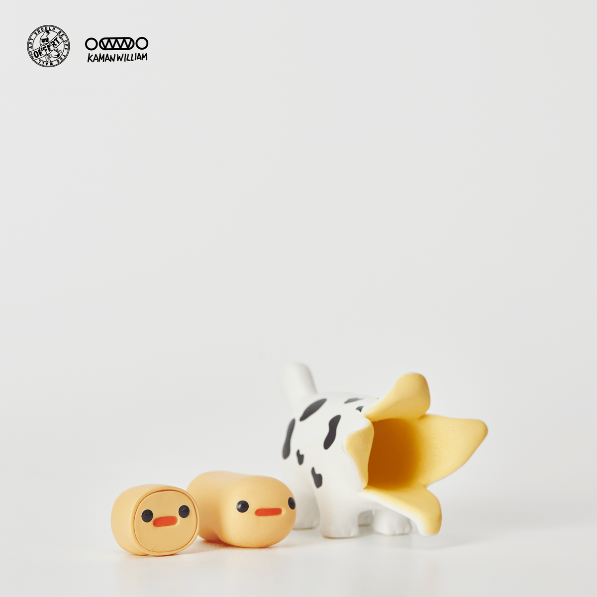 ウノハナ 〖犬と欠け月〗 アクリルストラップ ウノハナ 〖犬と欠け月〗 アクリルストラップ