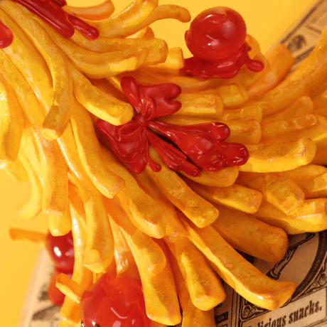 【予約販売：2026年5月 お届け予定】WEARTDOING Sleeping Beauty-Fries Fairies-Classic Ketchup「ポテトの妖精：トマト」
