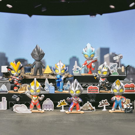 【予約販売：2月中旬～3月上旬 お届け予定】POPMART x Ultraman「ウルトラマン：撮影スタジオ」シリーズ