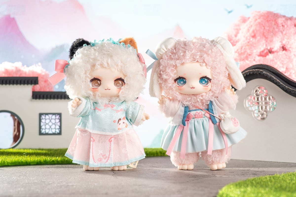 ラレーヌローズ　タカラ　ドール　サンリオコラボ　人形 ラレーヌローズ タカラ ドール サンリオコラボ 人形 ラレーヌ