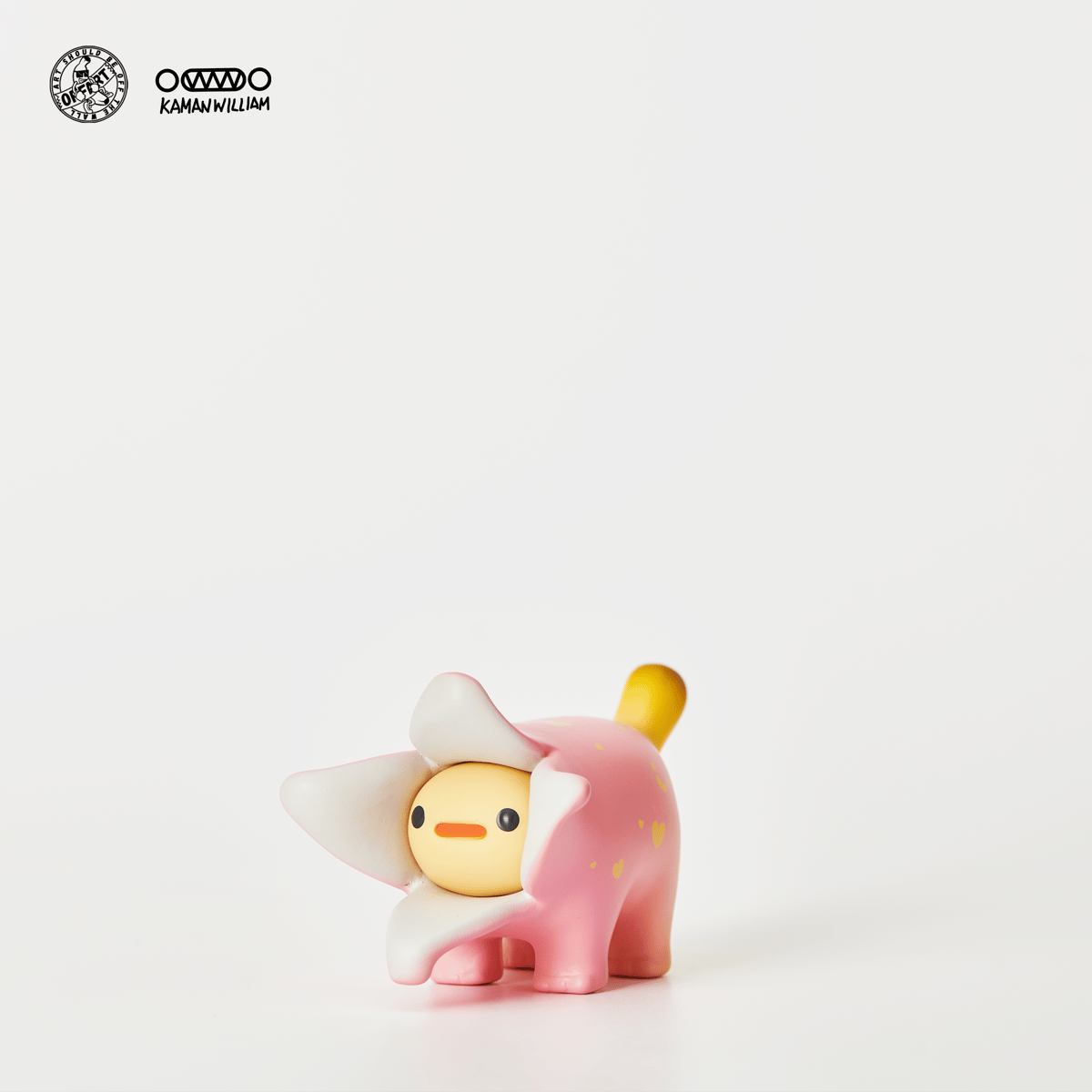 予約販売：12月中 お届け予定】OFFART X Kamanwillam「ミニバナナ犬