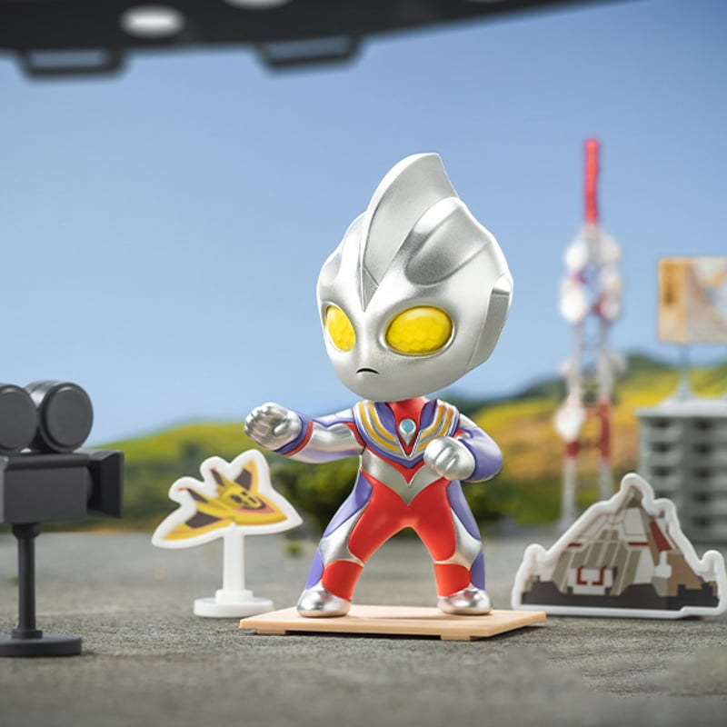 予約販売：2月中旬～3月上旬 お届け予定】POPMART x Ultraman