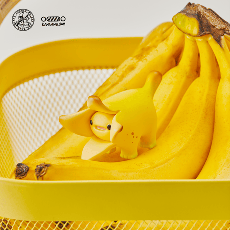 【予約販売：12月中 お届け予定】OFFART X Kamanwillam「ミニバナナ犬：黄色」【コレクションフィギュア】