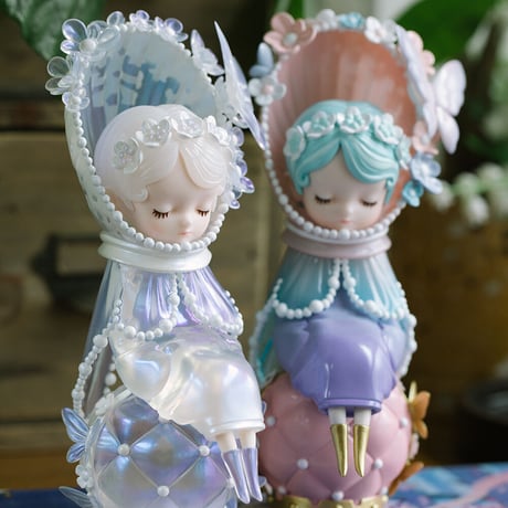 【数量限定生產・7月中旬～8月上旬お届け予定】MADology x Lange コラボ  GUMON  季節限定《春の花嫁》ビックフィギュア