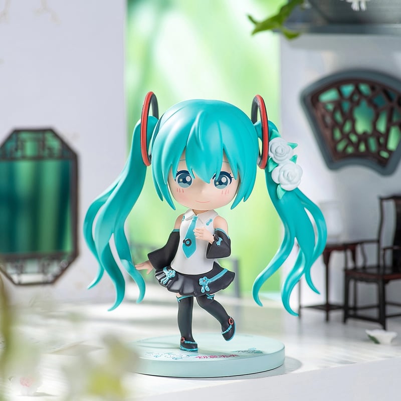 予約販売：4月中旬～5月上旬 お届け予定】GOLDLOK 初音ミク 「曲雲裳