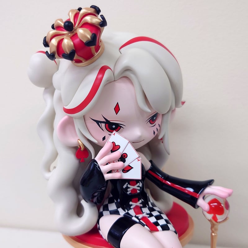 ULEE ユリ ポーカークイーン ビックサイズ デザイナーズトイ ULEE ユリ ポーカークイーン ビックサイズ デザイナーズトイ
