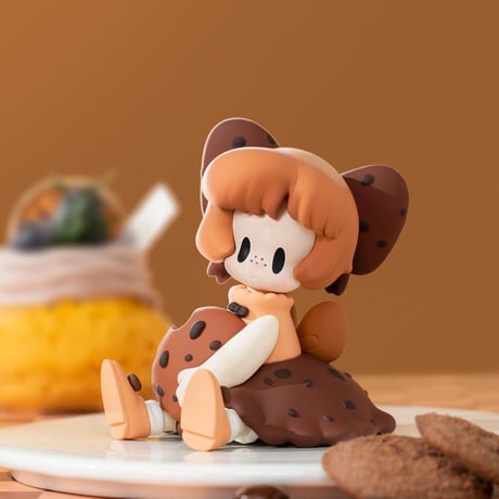 【予約販売：8月中旬～8月下旬 お届け予定】<並行輸入正規商品>52TOYS x UKI‘s Doll 「お菓子少女 Sweet Girl 」シリーズ