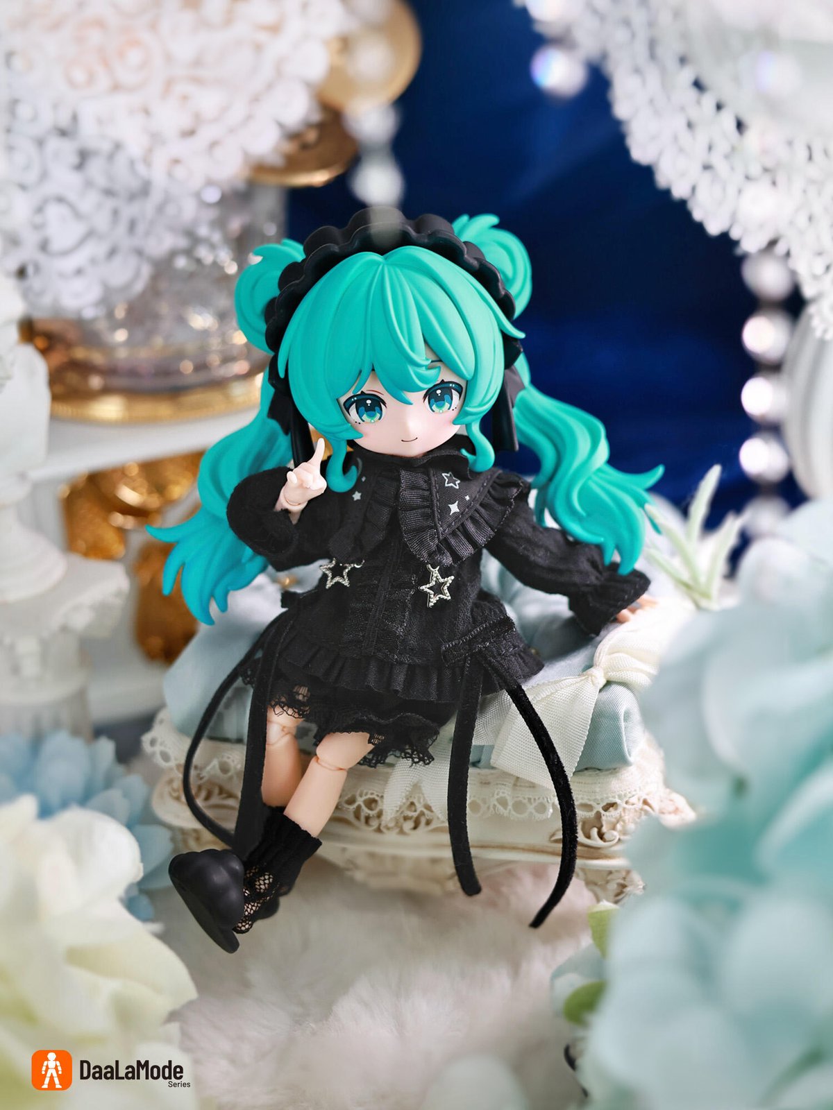 現品販売】BLOKEES x 初音ミク「綺麗な出会いの物語：楽の序章」MJD