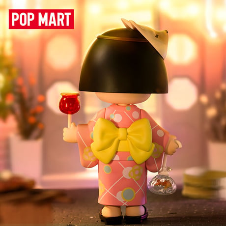 【予約販売：11月下旬～12月上旬 お届け予定】POPMART MOLLY(モリー) x ちびまる子ちゃん コラボ　「夏日お祭り」【ビックフィギュア 】