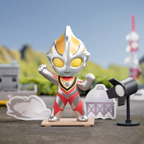 【予約販売：2月中旬～3月上旬 お届け予定】POPMART x Ultraman「ウルトラマン：撮影スタジオ」シリーズ