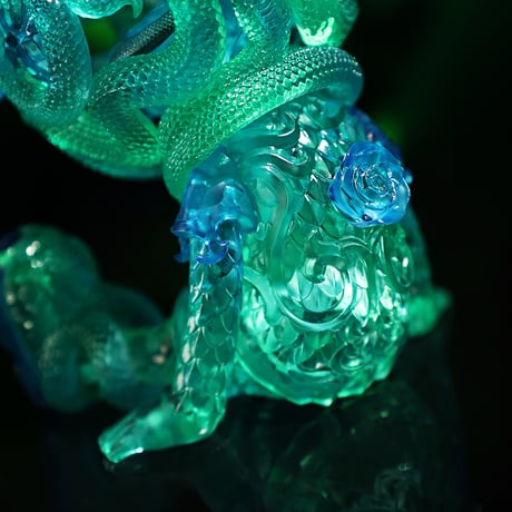 【予約販売：2025年6月中 お届け予定】Good Night Series-Snake & Flowers-Gold 「蛇と花：翡翠」【コレクションフィギュア】