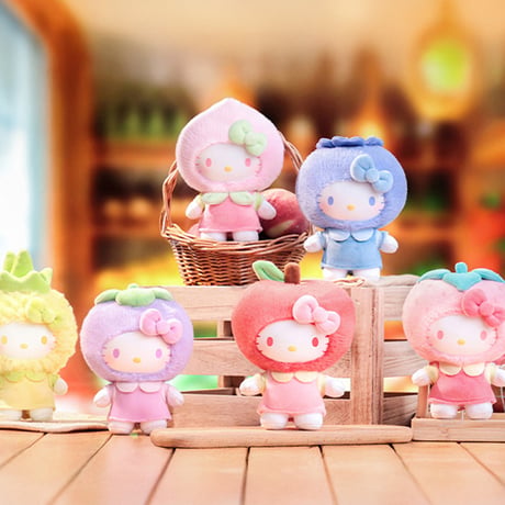 【予約販売｜2025年7月頃 お届け予定】TOPTOY x サンリオ(SANRIO)「ハローキティ：フルーツパラダイス」ぬいぐるみ シリーズ