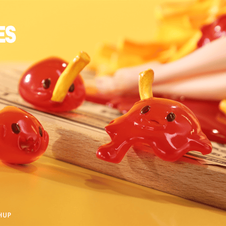 【予約販売：2026年5月 お届け予定】WEARTDOING Sleeping Beauty-Fries Fairies-Classic Ketchup「ポテトの妖精：トマト」