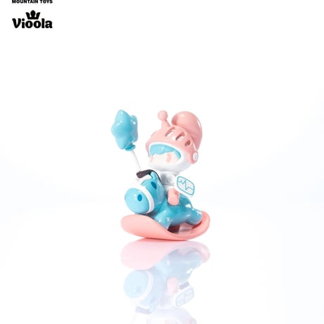 【現品販売】MOUNTAIN TOYS x 小騎士Vioola(ヴィオラ) 「ルックバック」シリーズ 第二弾