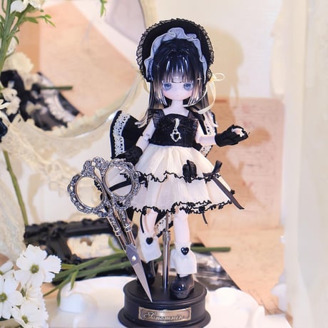 【予約販売｜6月中旬～7月中旬 お届け予定】幾何造物 「薔薇夜の綺頌」小型ドール向け ドール用の服 4点セット