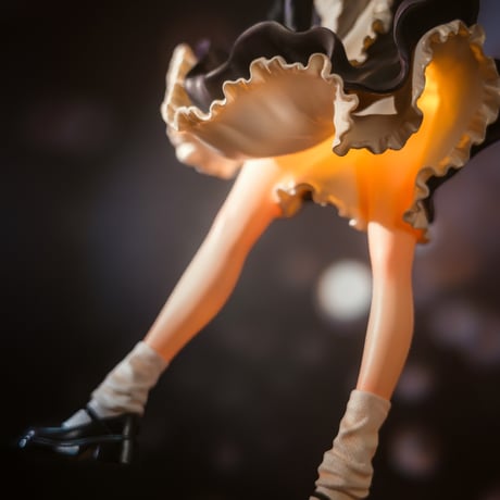【予約販売：2025年4月中 お届け予定】WeArtDoing Angel of Light-Black「光の少女：黒」 【コレクションフィギュア】