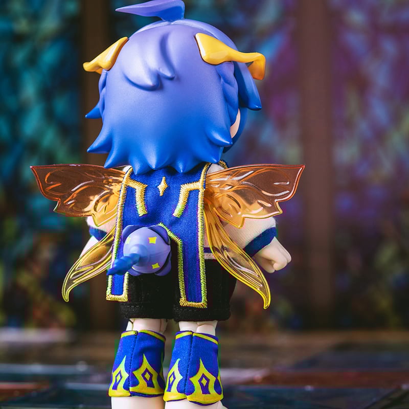天堂制造Studio KUKAKA(クカカ) 審判者 キン　虫虫カフェ 現品販売】天堂制造Studio「KUKAKA(クカカ)：祈る者と審判者」1