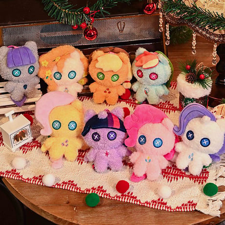 【予約販売：12月中旬~1月中旬 お届け予定】REESEE x My Little Pony「マイリトルポニー：ハース・ウォーミング・イブ」ぬいぐるみ吊り飾り  シリーズ