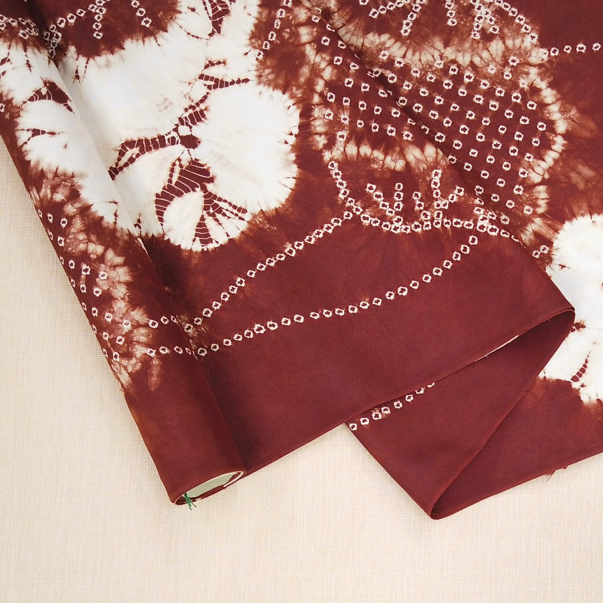 茜染　絞り着物　赤茶色斜め縞ストライプ　正絹　茜染め 茜染 絞り着物 赤茶色斜め縞ストライプ 正絹 茜染め - メルカリ