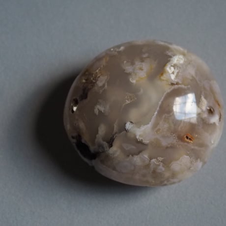 あ〜きゃん♬様　高品質　セレナイト　クローバー　シラー　握り石　レッド あ〜きゃん♬様 高品質 セレナイト クローバー シラー 握り石 高品質