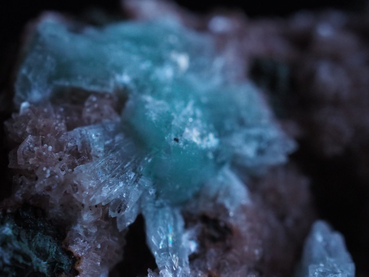 原石 ブルーグリーンアポフィライト・カルサイト | 星空旅行代理店