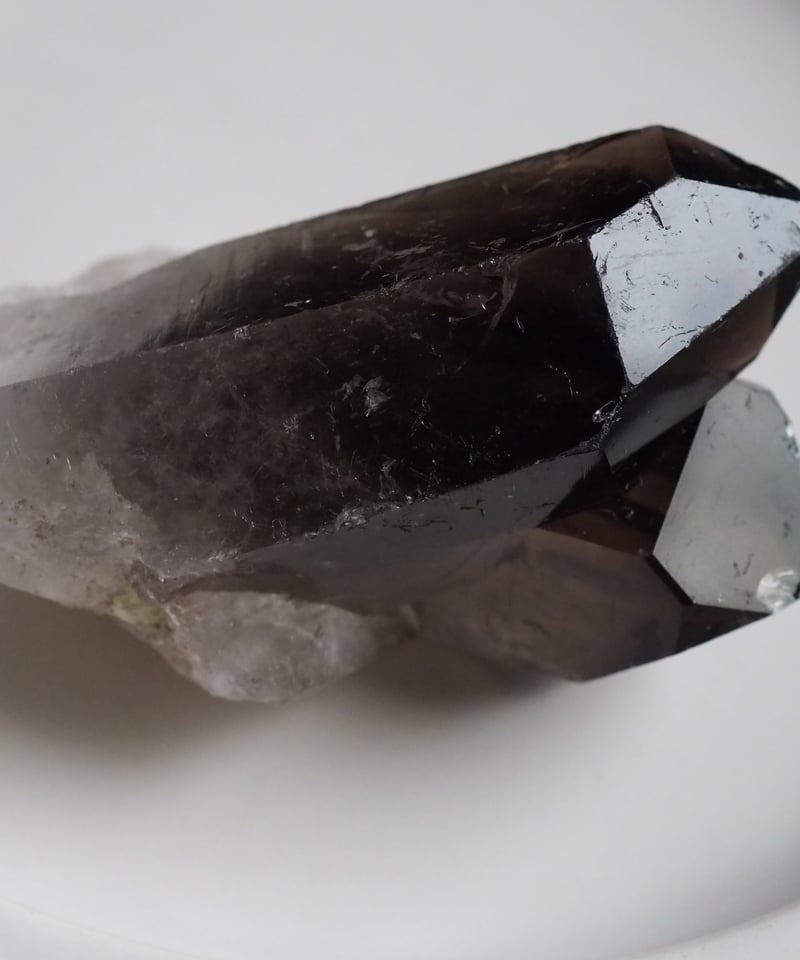 原石 スモーキークォーツ（煙水晶）/ モリオン（黒水晶） A | 星空旅行