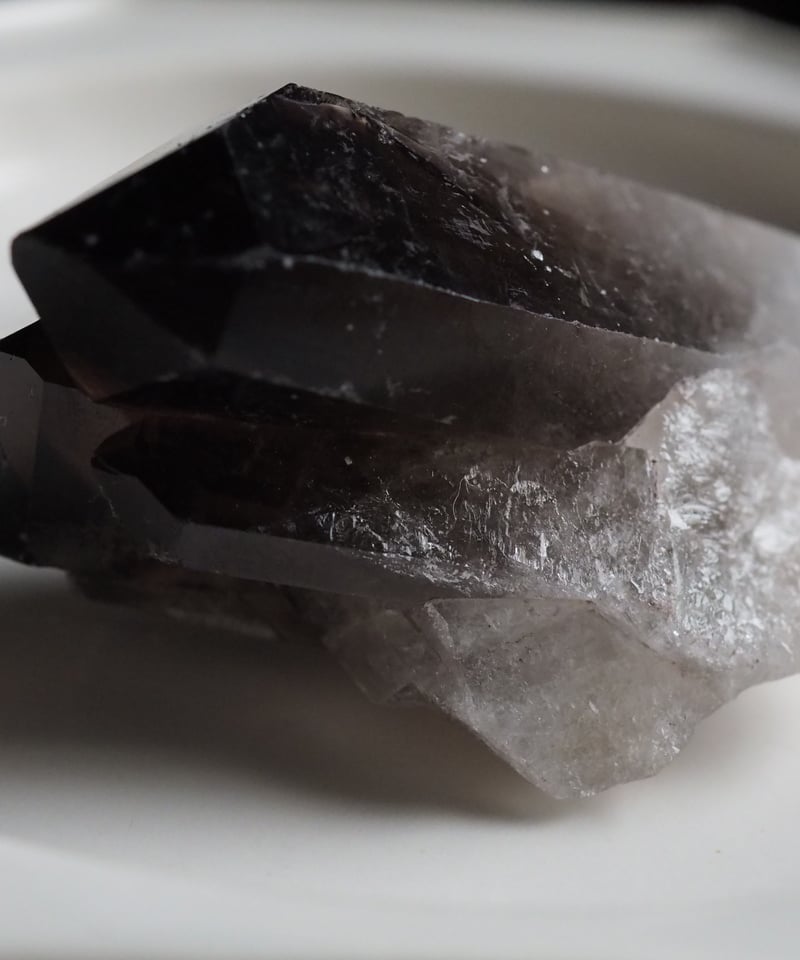 原石 スモーキークォーツ（煙水晶）/ モリオン（黒水晶） A | 星空旅行