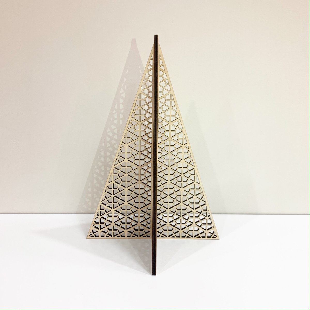 組子柄卓上ツリー-TSUMIISHIKIKKO- | Tsubaki label