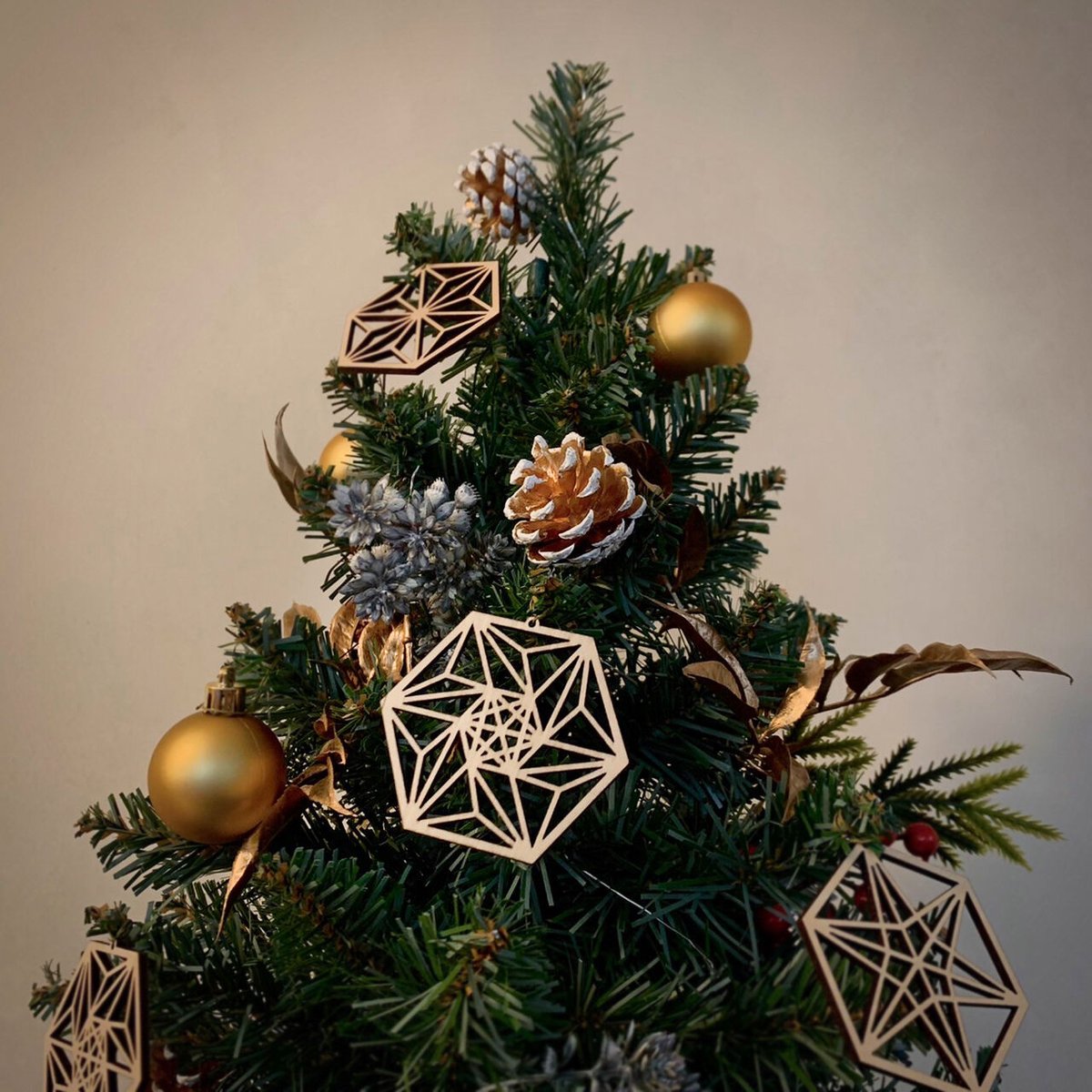 * mini christmas tree ୨୧ * 小さなクリスマスツリー mini christmas tree ୨୧ * 小さなクリスマスツリー Amazon.com