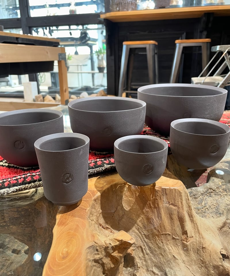 カタチ製作所 ボビン 最安値】カタチ製作所ボビンLサイズレザーブラック