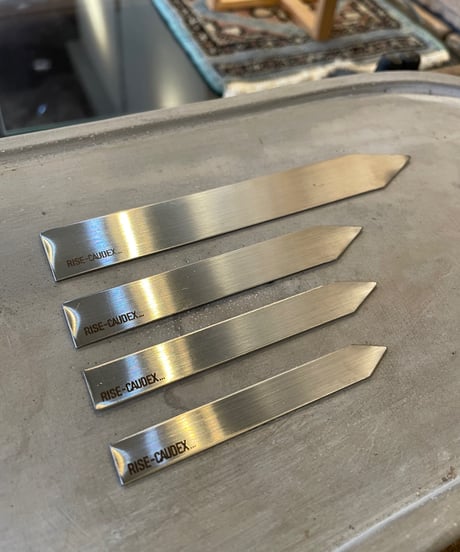 STAINLESS PLANTS TAG【RISE-CAUDEX original】　Msize　6枚set　ステンレスタグ　(約9cm×1.2cm 厚み1mm) ヘアライン仕上げ 　【送料無料】