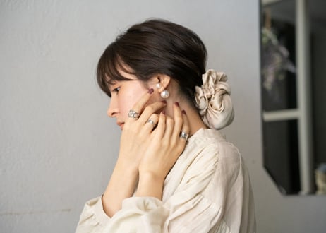 美髪シュシュpremium　ベージュ