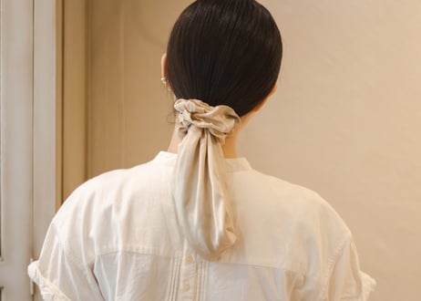 美髪シュシュpremium　ベージュ