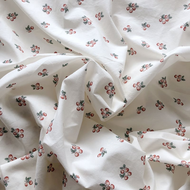 韓国輸入生地》チェリー 140×45 F20-1 | UAKOKO ﹣ハンドメイド素材﹣