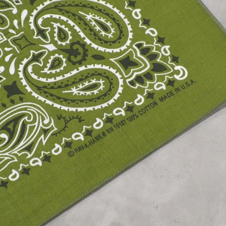 Sophomore / LOGO BANDANA / KHAKI