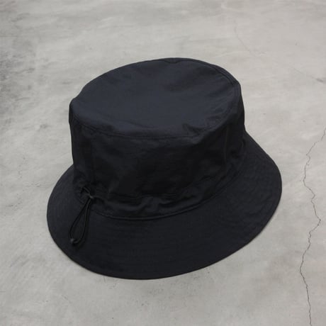 tone / REVERSIBLE HAT / CHACOAL