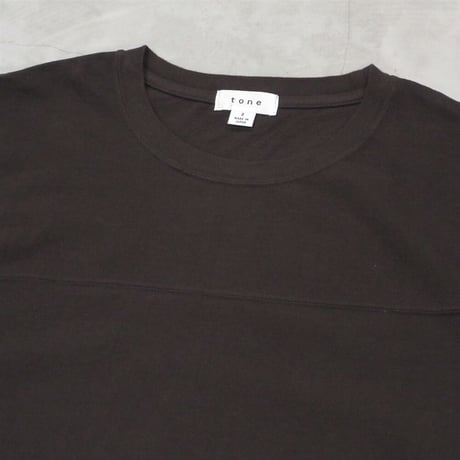 tone / FOOTBALL SHIRT / BROWN
