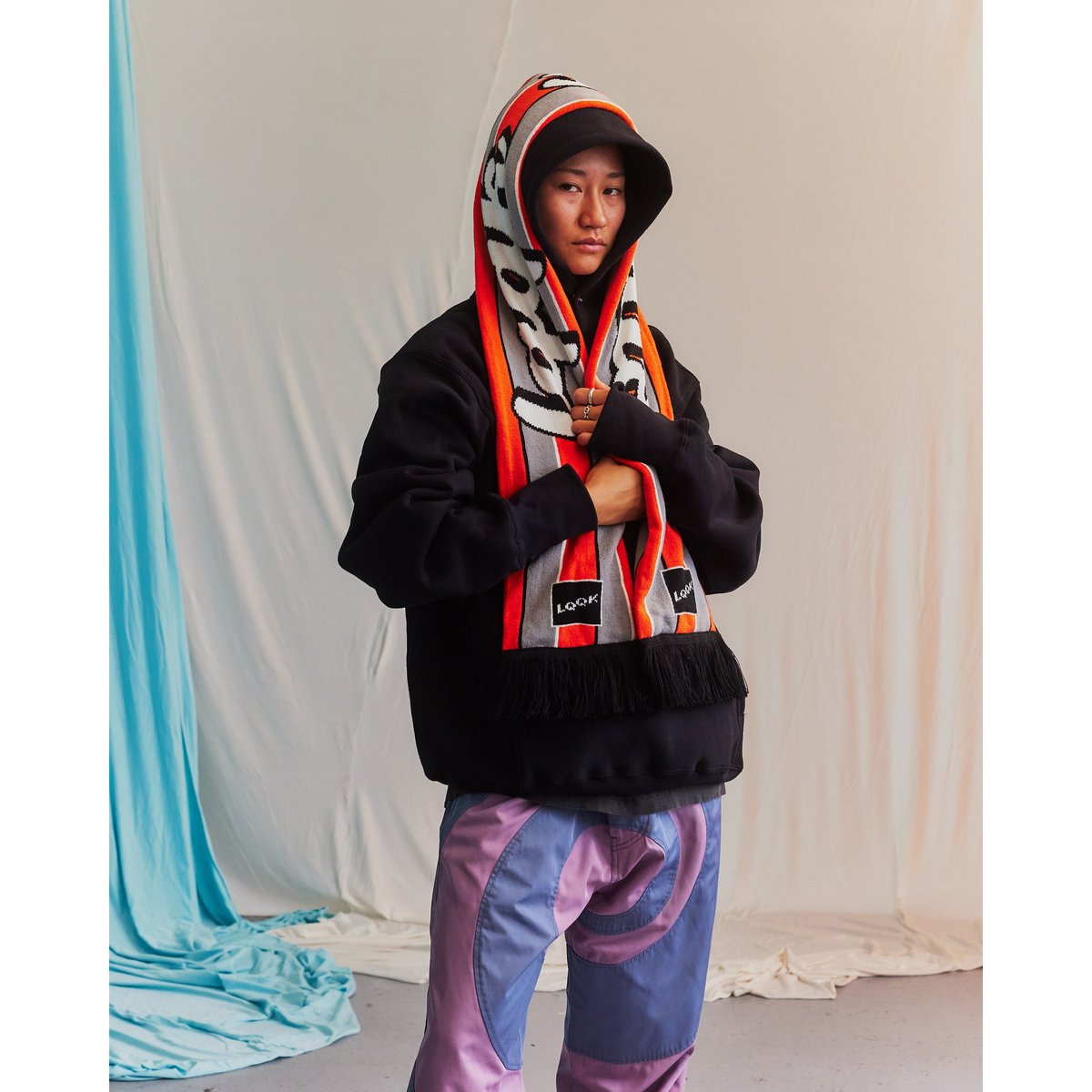 LQQK STUDIO / KNIT SCARF / NAVY | Sophomore